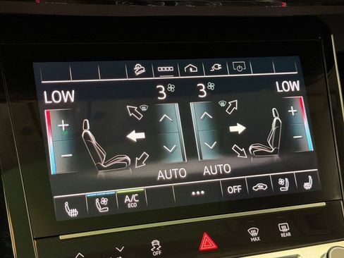 Used 2022 Audi e-tron Premium Plus w/ Premium Plus Package image 20