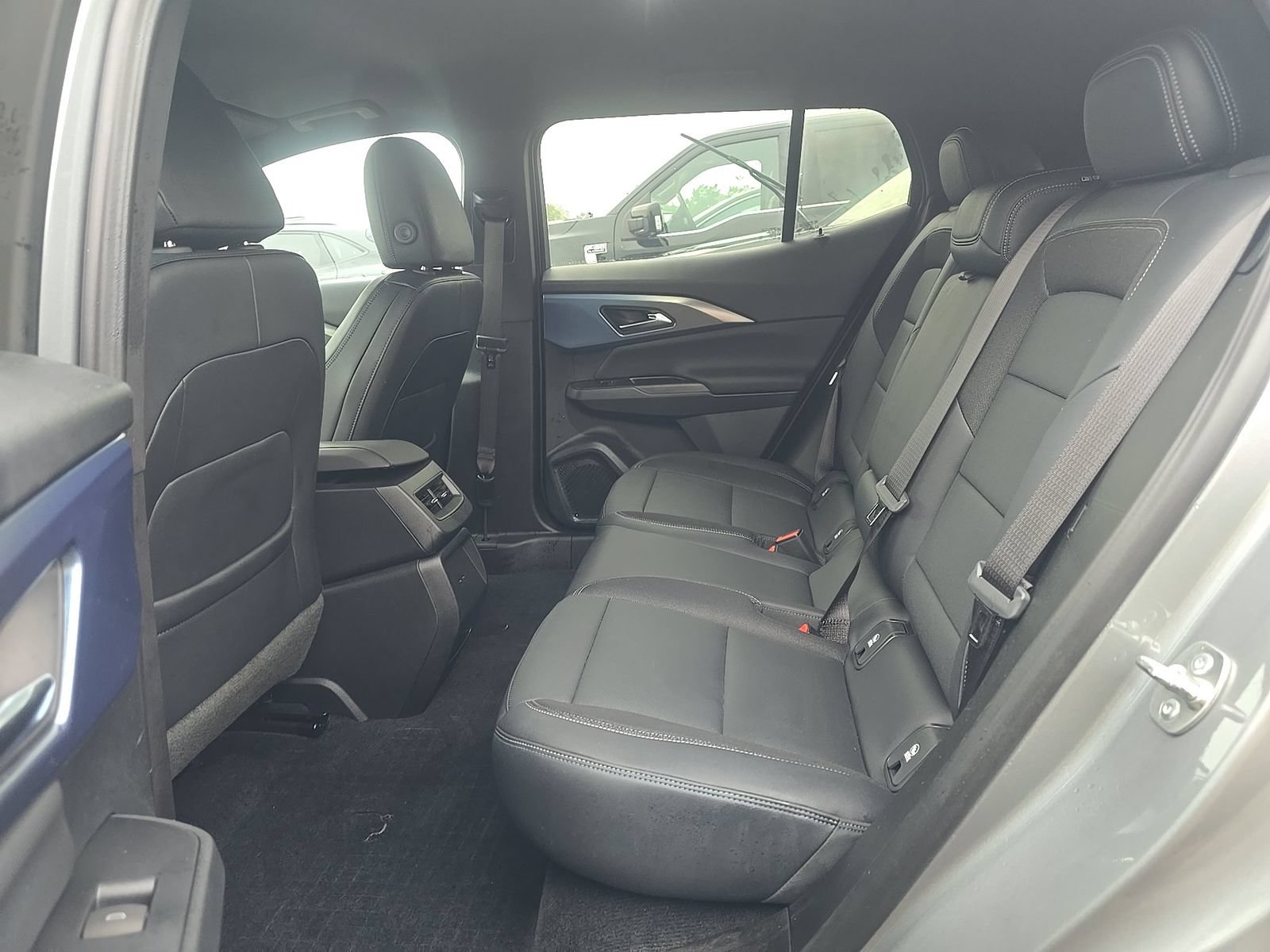 Used 2024 Chevrolet Equinox EV LT FWD image 14