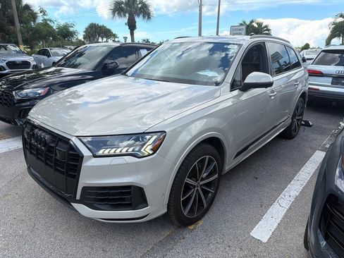 Certified 2023 Audi Q7 3.0T Premium Plus w/ Premium Plus Package AWD/4WD image 8