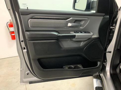 Used 2019 RAM 1500 Big Horn AWD/4WD image 17