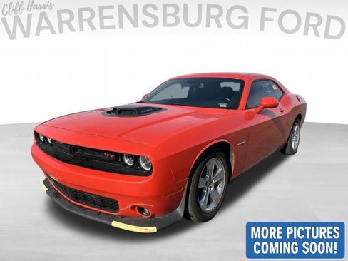 Used 2022 Dodge Challenger R/T w/ Shaker Package image 3