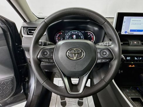 Used 2023 Toyota RAV4 XLE Premium FWD image 12