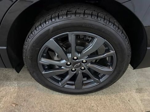 Used 2023 Chevrolet Equinox RS w/ LPO, Floor Liner Package AWD/4WD image 10