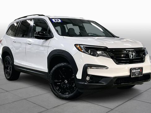 Used 2022 Honda Pilot TrailSport image 2