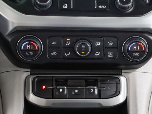 Used 2023 GMC Acadia SLT AWD/4WD image 20