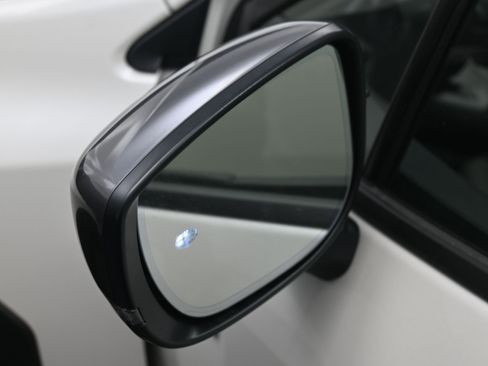 New 2026 Subaru Crosstrek 2.5i Limited AWD/4WD image 18