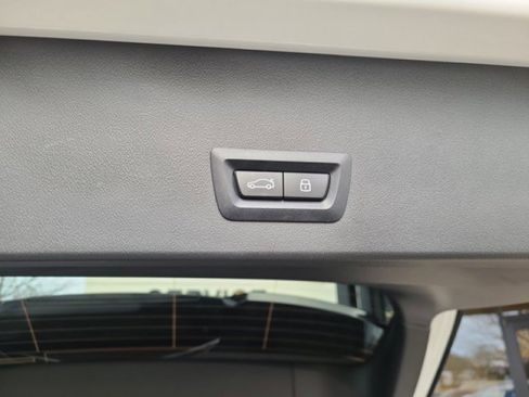 Used 2025 BMW X3 xDrive30i w/ Premium Package image 35