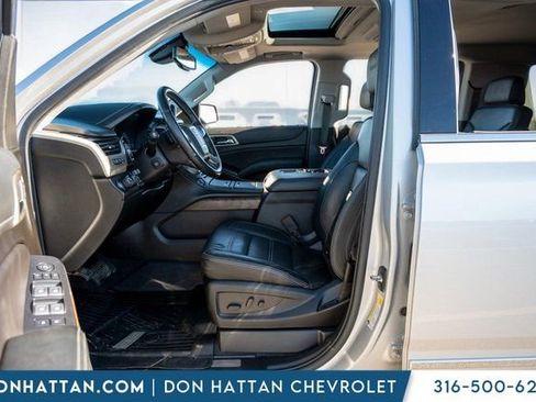 Used 2019 GMC Yukon XL Denali w/ Open Road Package image 5