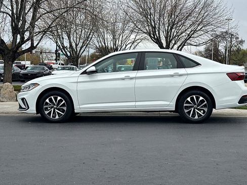 Used 2025 Volkswagen Jetta S image 5