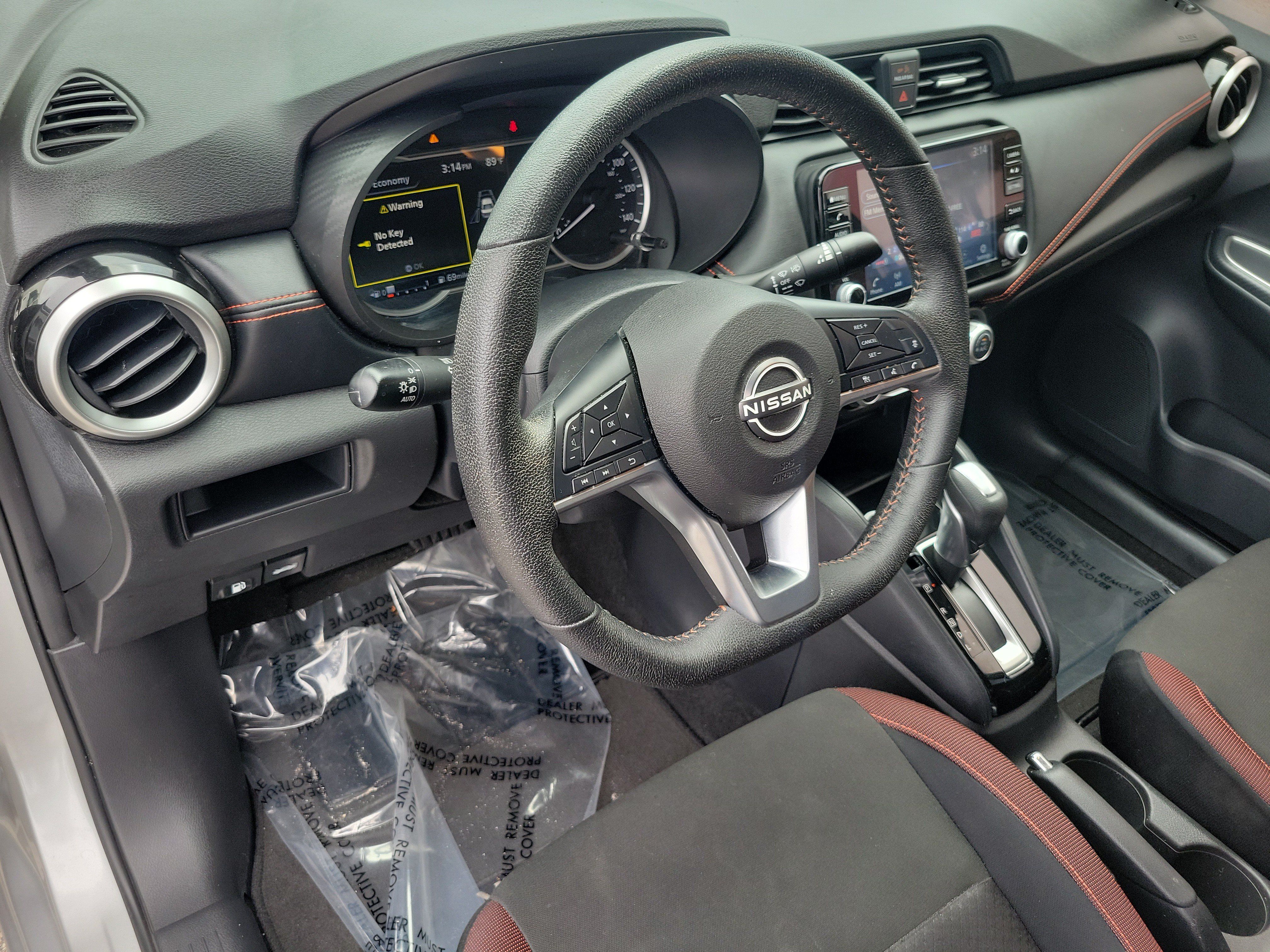 Used 2025 Nissan Versa SR w/ Trunk Package FWD image 17