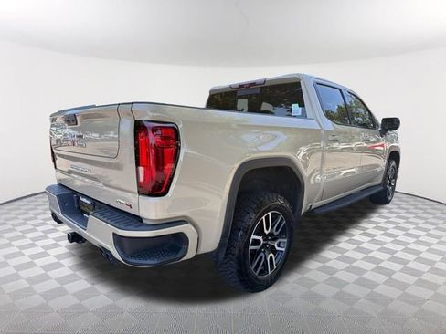 Used 2022 GMC Sierra 1500 AT4 w/ AT4 Premium Package AWD/4WD image 5