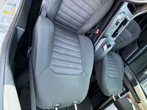 Used 2018 Ford Fusion SE w/ Fusion SE Technology Package FWD image 84