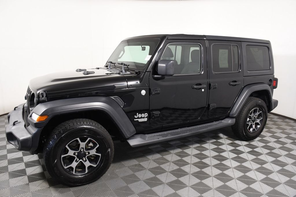 Used 2018 Jeep Wrangler Unlimited Sport S AWD/4WD image 2