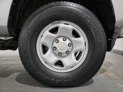 Used 2023 Toyota Tacoma SR image 25