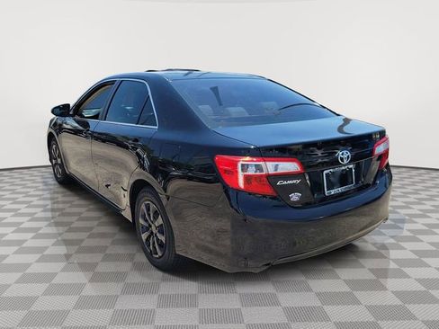 Used 2014 Toyota Camry FWD image 4