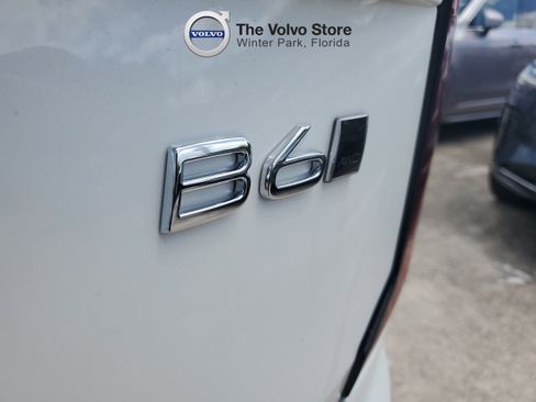 Used 2026 Volvo XC90 B6 Plus w/ Protection Package Premier AWD/4WD image 11
