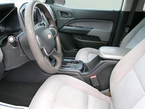 Used 2021 Chevrolet Colorado W/T w/ Custom Special Edition image 13