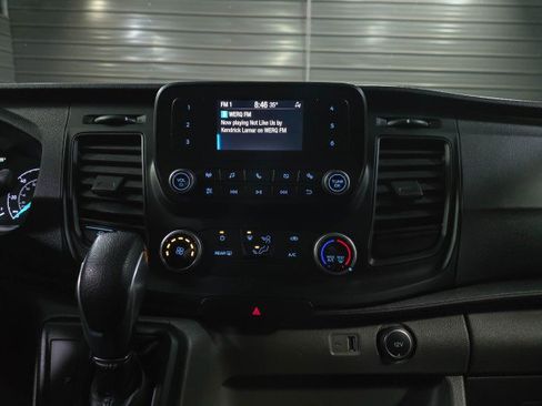 Used 2022 Ford Transit 350 XL image 24
