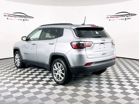 Used 2022 Jeep Compass Latitude image 6