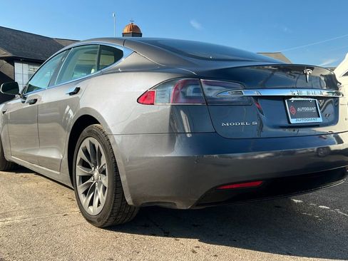 Used 2018 Tesla Model S 100D image 5