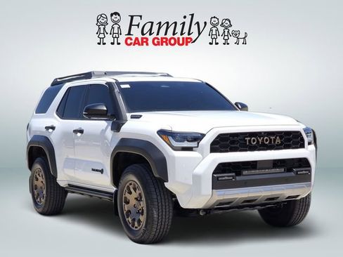 Certified 2025 Toyota 4Runner Trailhunter AWD/4WD image 2