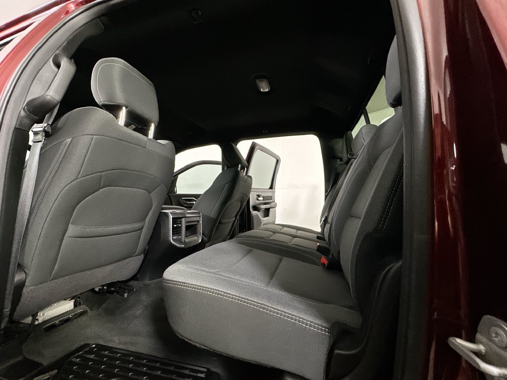 Used 2021 RAM 1500 Big Horn RWD image 15