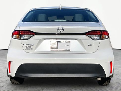 Used 2026 Toyota Corolla LE FWD image 5
