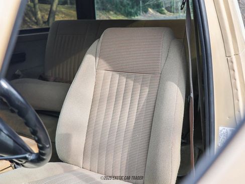 Used 1990 Ford Bronco Custom image 29