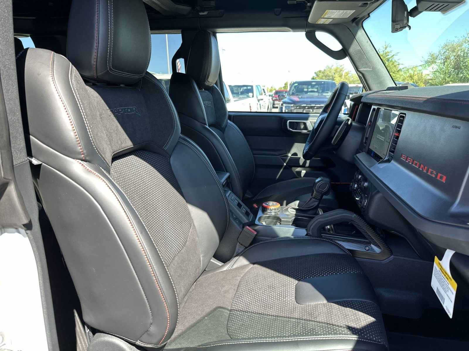 New 2026 Ford Bronco Raptor w/ Interior Carbon Fiber Pack AWD/4WD image 27