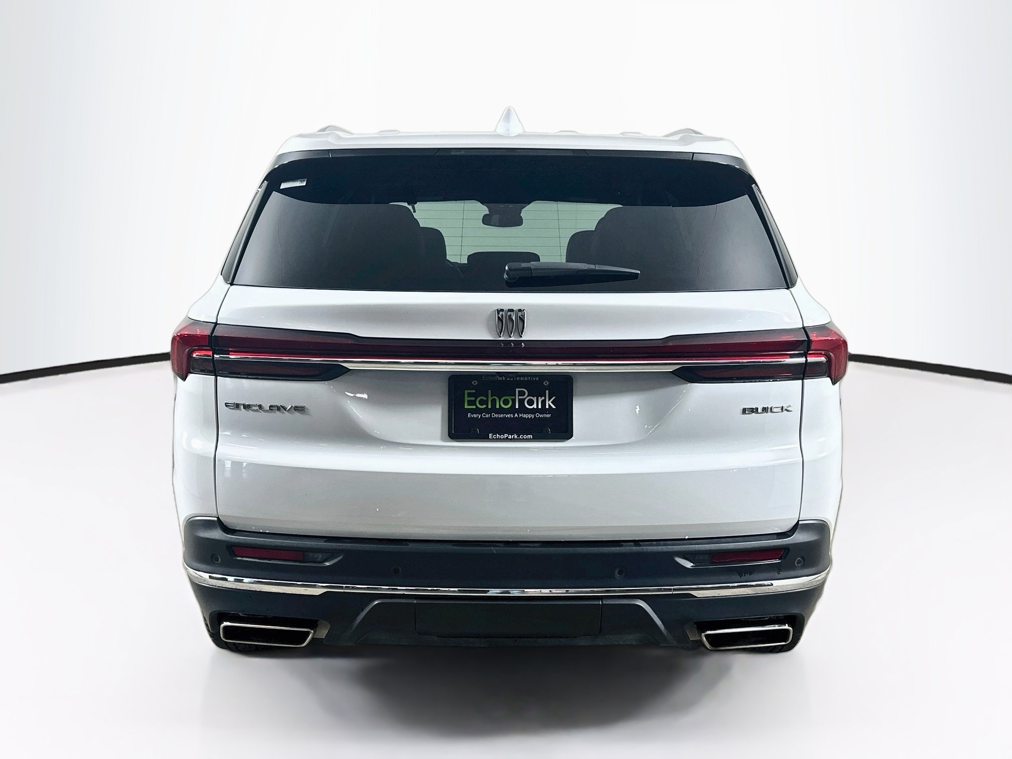 Used 2025 Buick Enclave Preferred FWD image 7