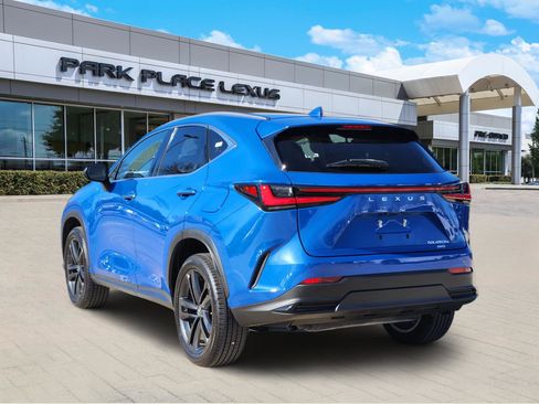 Used 2022 Lexus NX 450h+ 450h+ Luxury Package image 4