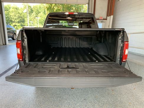 Used 2019 Ford F150 XLT w/ Equipment Group 302A Luxury AWD/4WD image 7