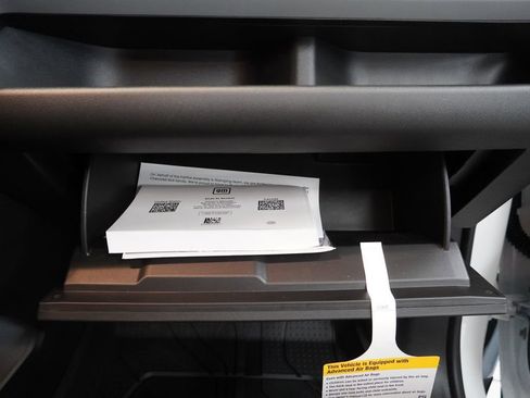 New 2027 Chevrolet Bolt LT w/ Comfort Package FWD image 35