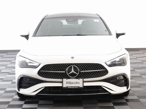 Used 2024 Mercedes-Benz CLE 450 4MATIC Coupe image 24