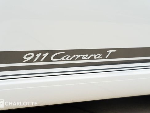 Used 2019 Porsche 911 Carrera T image 10