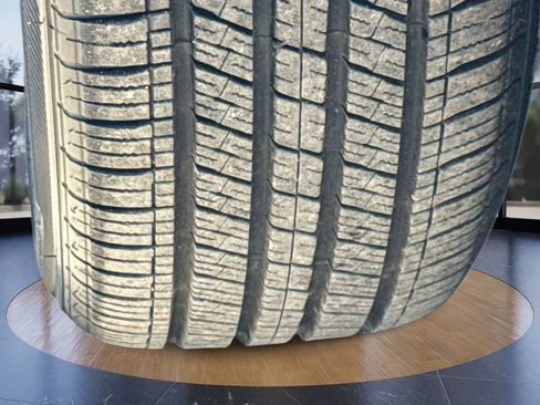 Used 2021 Toyota Corolla SE w/ Carpet Mat Package (TMS) FWD image 37