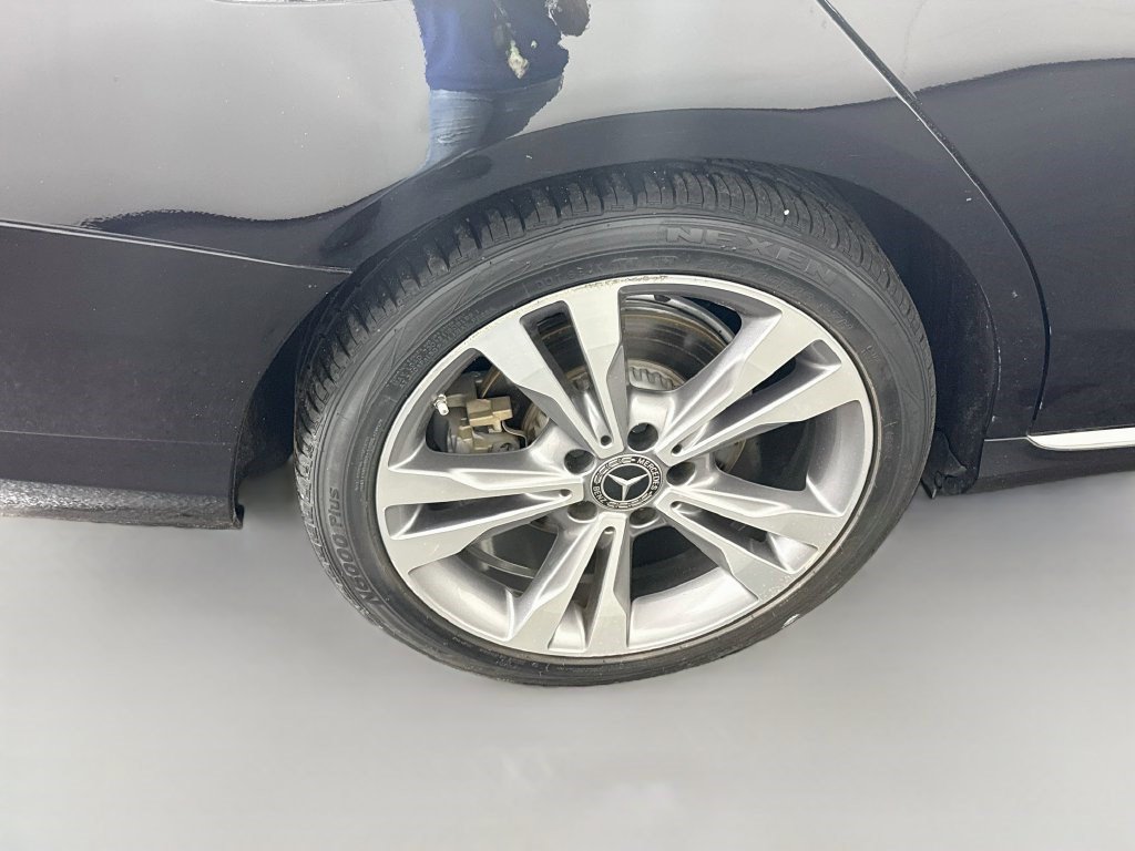 Used 2019 Mercedes-Benz C 300 Sedan image 31