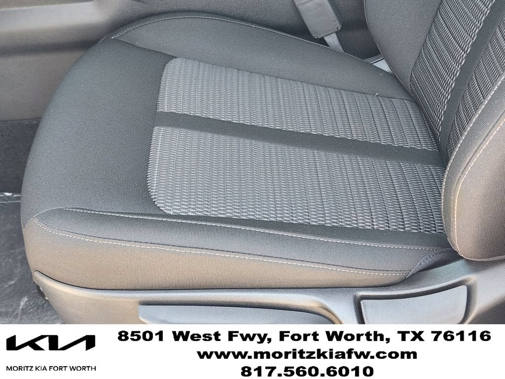 New 2026 Kia Sorento LX FWD image 17