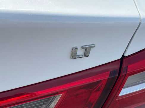 Used 2024 Chevrolet Malibu LT image 6