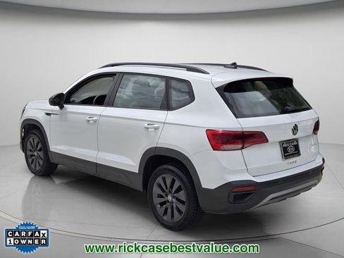 Used 2022 Volkswagen Taos S image 8