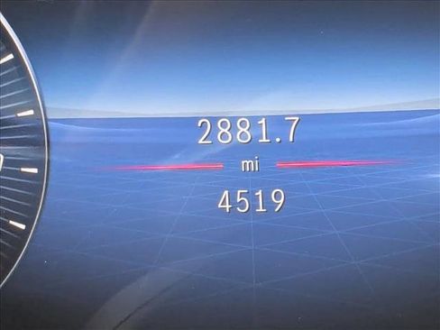 Used 2025 Mercedes-Benz GLA 250 image 11