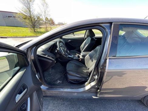 Used 2013 Ford Focus SE FWD image 21