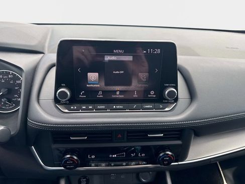 Certified 2026 Nissan Rogue SV FWD image 16