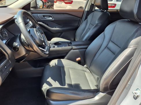 Used 2021 Nissan Rogue SL FWD image 23