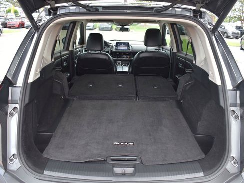 Used 2023 Nissan Rogue SV w/ SV Premium B Package FWD image 51