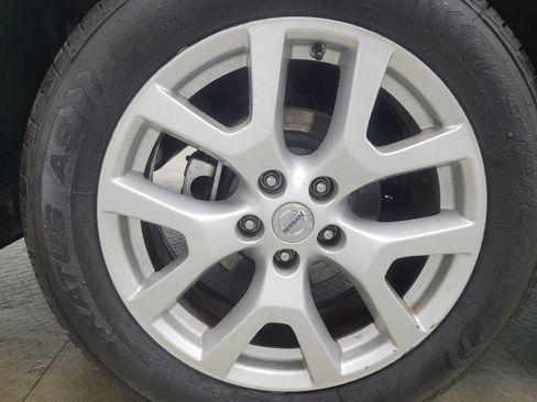 Used 2013 Nissan Rogue SL image 31