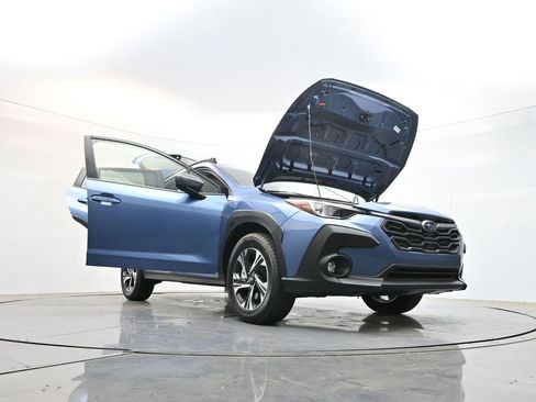Used 2024 Subaru Crosstrek 2.0i Premium AWD/4WD image 41