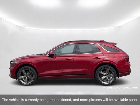 Used 2023 Genesis GV70 3.5T Sport w/ Sport Prestige Package AWD/4WD image 9