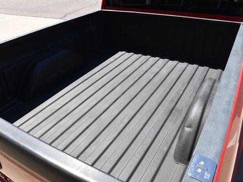 Used 2004 Chevrolet Silverado 1500 W/T RWD image 21