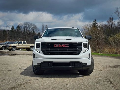 New 2026 GMC Sierra 1500 Elevation AWD/4WD image 9